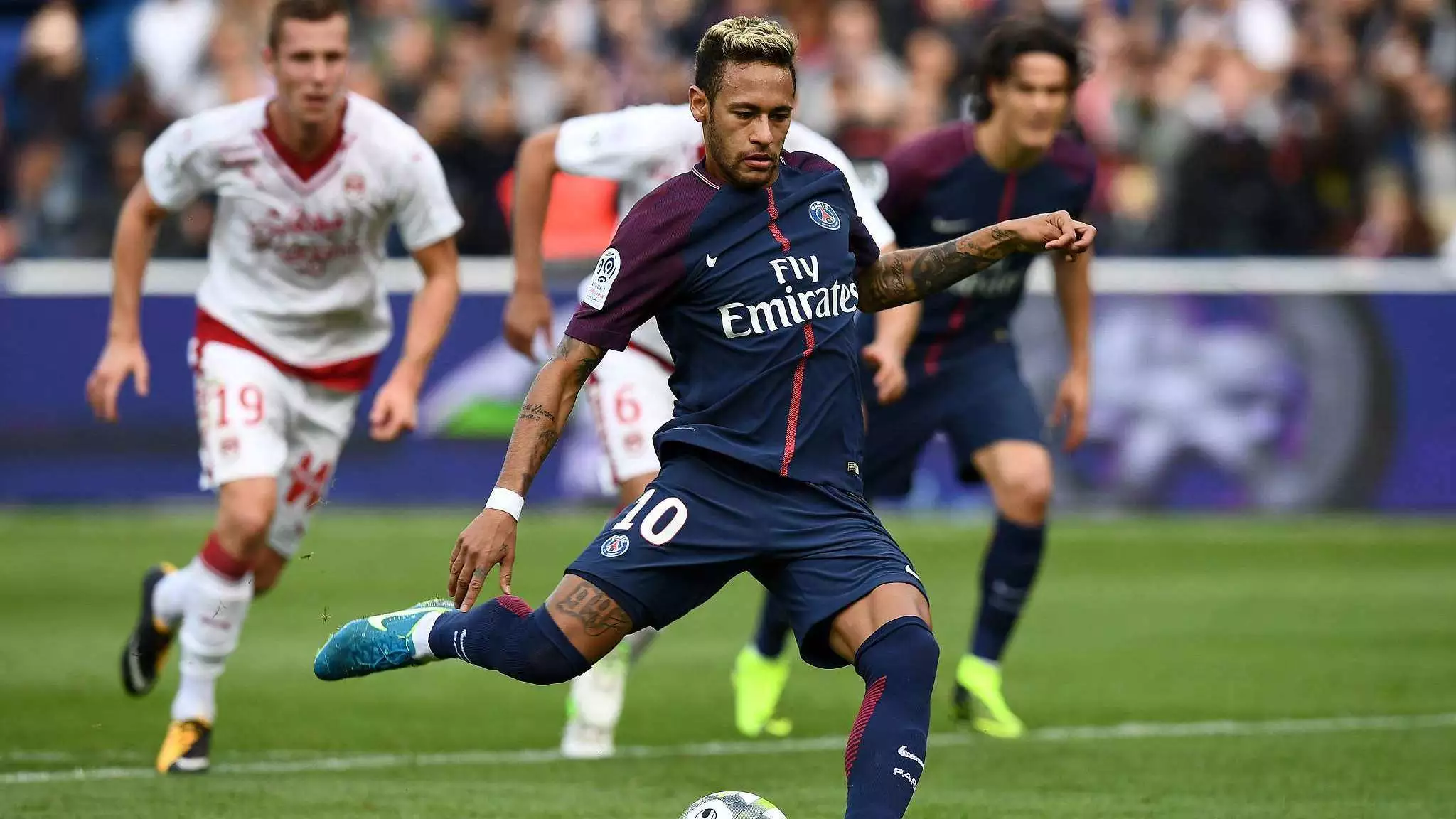 在足球场上 在足球场上