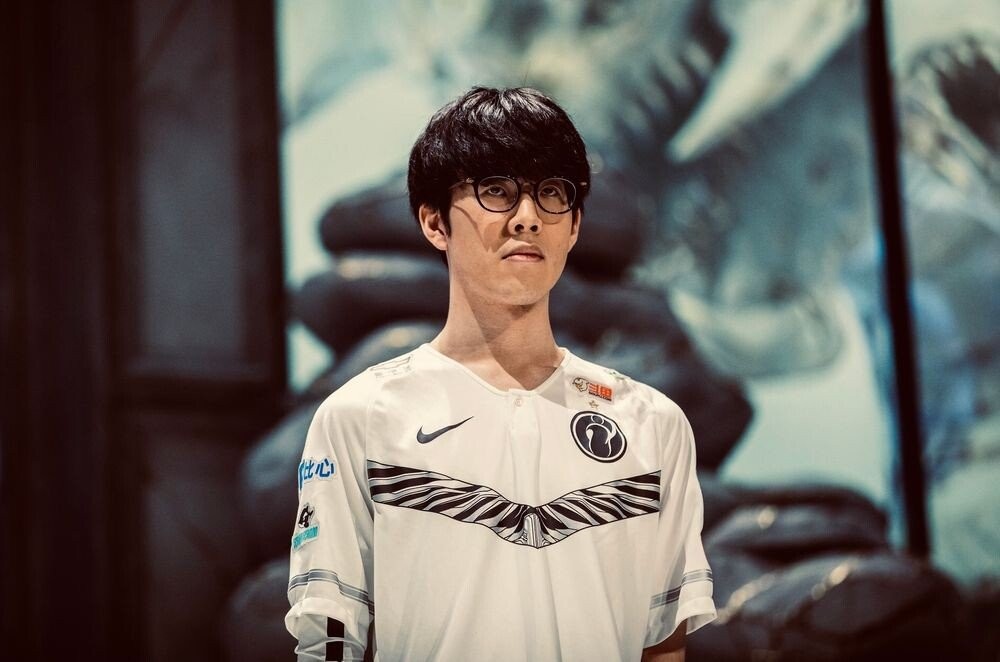 最终以微弱 最终以微弱