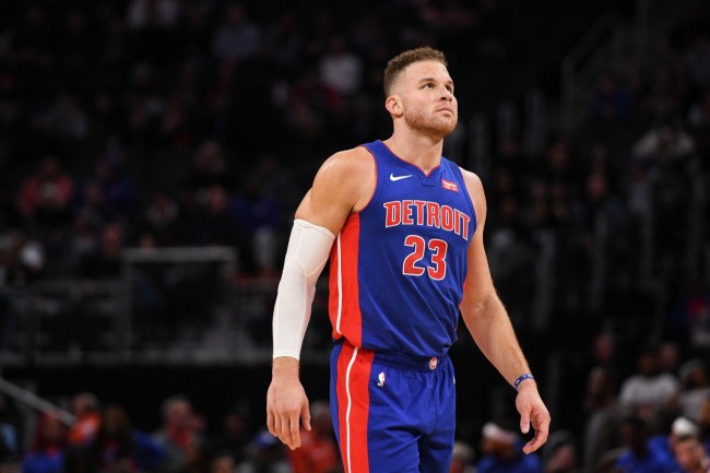 刻展现出超 刻展现出超