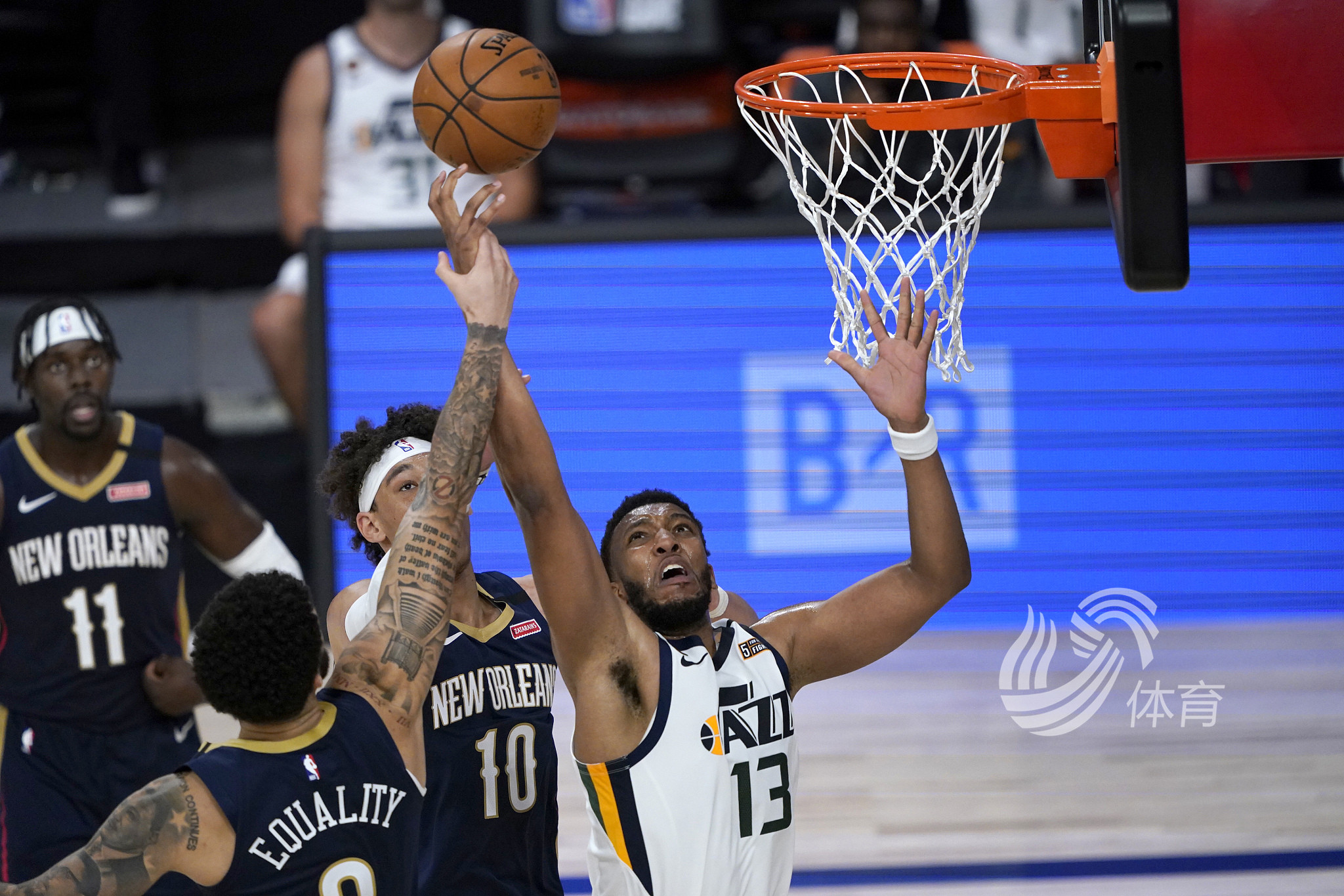 两项运动的 两项运动的