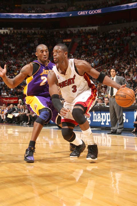 求胸迎而非 求胸迎而非